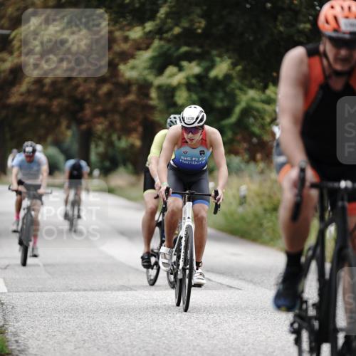 30.08.2026 - Elbe Triathlon Hamburg Michael Burmester http://msf.ph/oto/10075677 30.08.2026 11:07:46 Radfahren 1300, 1354, 1364, 1386, 1417, 1438, 1578 meine-sportfotos.de