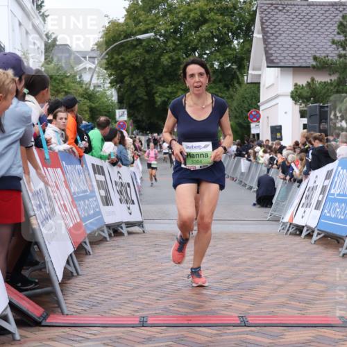 30.08.2026 - Blankeneser Heldenlauf Lena Gebhardt http://msf.ph/oto/10075703 30.08.2026 10:27:50 Ziel 5090, 5304 meine-sportfotos.de