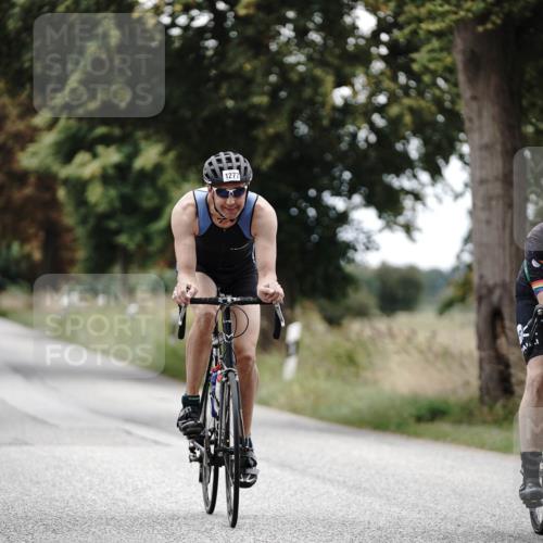30.08.2026 - Elbe Triathlon Hamburg Michael Burmester http://msf.ph/oto/10075729 30.08.2026 11:08:17 Radfahren 1277, 1310, 1311, 1398 meine-sportfotos.de