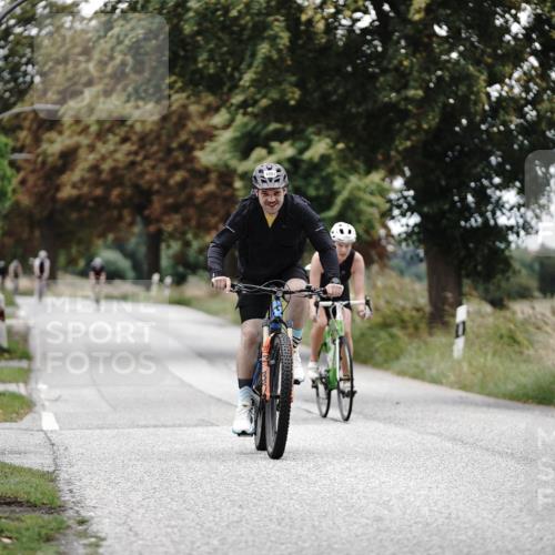 30.08.2026 - Elbe Triathlon Hamburg Michael Burmester http://msf.ph/oto/10075730 30.08.2026 11:08:26 Radfahren 1087, 1489 meine-sportfotos.de
