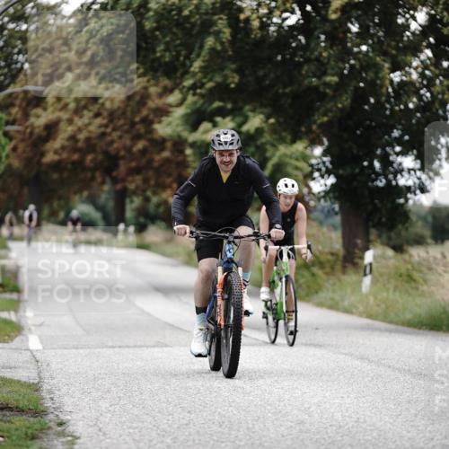 30.08.2026 - Elbe Triathlon Hamburg Michael Burmester http://msf.ph/oto/10075731 30.08.2026 11:08:26 Radfahren 1087, 1489 meine-sportfotos.de