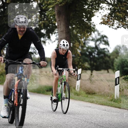 30.08.2026 - Elbe Triathlon Hamburg Michael Burmester http://msf.ph/oto/10075733 30.08.2026 11:08:27 Radfahren 1087, 1245, 1489 meine-sportfotos.de