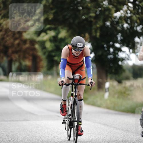 30.08.2026 - Elbe Triathlon Hamburg Michael Burmester http://msf.ph/oto/10075786 30.08.2026 11:09:23 Radfahren 982, 1299, 1422, 1441, 1446 meine-sportfotos.de