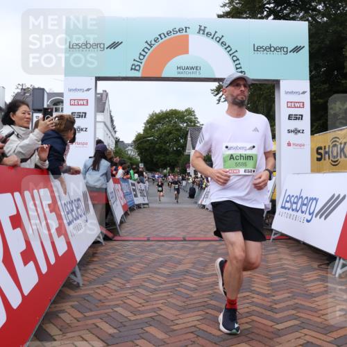 30.08.2026 - Blankeneser Heldenlauf Lena Gebhardt http://msf.ph/oto/10075810 30.08.2026 10:28:13 Ziel 5040, 5225, 5255, 5585, 5727, 5728, 5798, 5856 meine-sportfotos.de