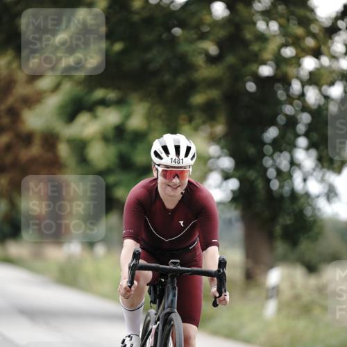 30.08.2026 - Elbe Triathlon Hamburg Michael Burmester http://msf.ph/oto/10075855 30.08.2026 11:10:14 Radfahren 1239, 1481 meine-sportfotos.de