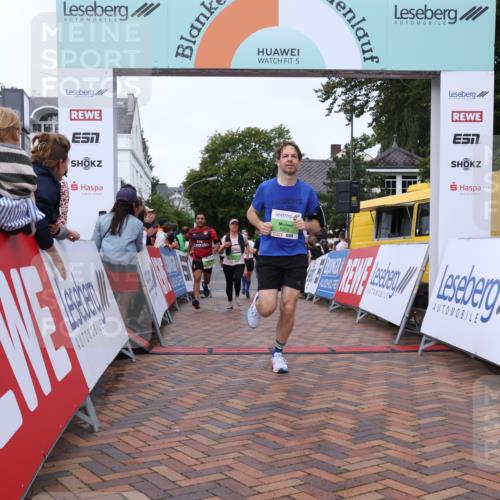 30.08.2026 - Blankeneser Heldenlauf Lena Gebhardt http://msf.ph/oto/10075865 30.08.2026 10:28:23 Ziel 5537, 5650, 5727, 5728, 5805, 5806, 5807, 5851, 5855 meine-sportfotos.de