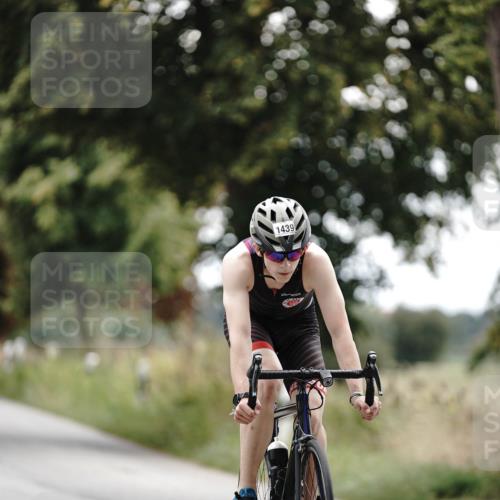 30.08.2026 - Elbe Triathlon Hamburg Michael Burmester http://msf.ph/oto/10075897 30.08.2026 11:11:04 Radfahren 1439 meine-sportfotos.de
