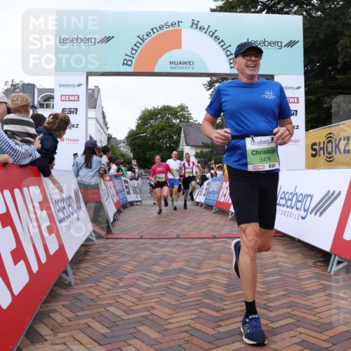 30.08.2026 - Blankeneser Heldenlauf Lena Gebhardt http://msf.ph/oto/10075917 30.08.2026 10:28:30 Ziel 5478, 5537, 5663, 5713, 5805, 5806, 5807, 5808, 5850, 5851, 5855 meine-sportfotos.de