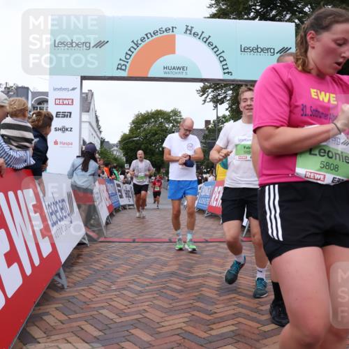 30.08.2026 - Blankeneser Heldenlauf Lena Gebhardt http://msf.ph/oto/10075944 30.08.2026 10:28:33 Ziel 5130, 5385, 5478, 5537, 5663, 5713, 5783, 5805, 5806, 5807, 5808, 5850, 5851 meine-sportfotos.de