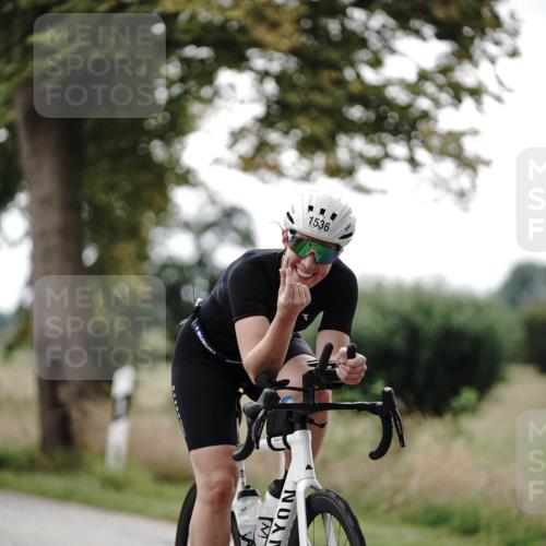 30.08.2026 - Elbe Triathlon Hamburg Michael Burmester http://msf.ph/oto/10075950 30.08.2026 11:12:18 Radfahren 1336, 1536, 1581 meine-sportfotos.de