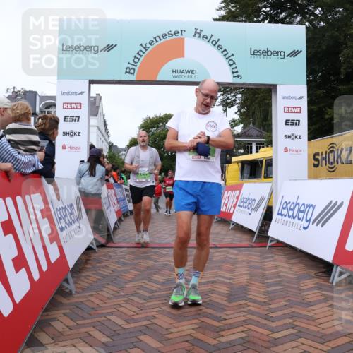 30.08.2026 - Blankeneser Heldenlauf Lena Gebhardt http://msf.ph/oto/10075957 30.08.2026 10:28:34 Ziel 5082, 5130, 5385, 5478, 5663, 5713, 5783, 5805, 5806, 5807, 5808, 5850 meine-sportfotos.de