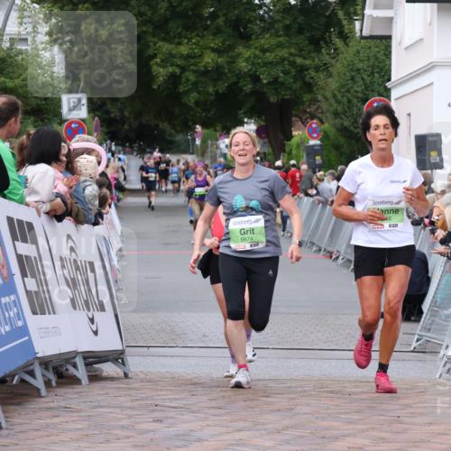 30.08.2026 - Blankeneser Heldenlauf Lena Gebhardt http://msf.ph/oto/10075980 30.08.2026 10:28:43 Ziel 5082, 5130, 5385, 5466, 5674, 5783 meine-sportfotos.de