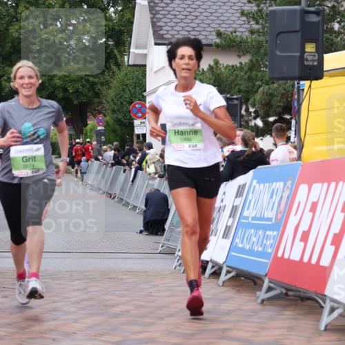 30.08.2026 - Blankeneser Heldenlauf Lena Gebhardt http://msf.ph/oto/10075985 30.08.2026 10:28:45 Ziel 5082, 5083, 5385, 5466, 5674, 5783 meine-sportfotos.de