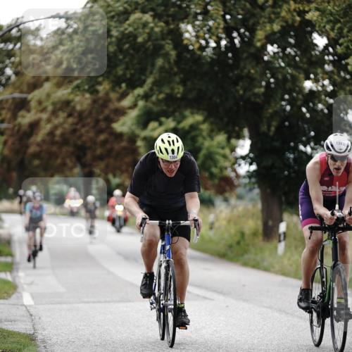 30.08.2026 - Elbe Triathlon Hamburg Michael Burmester http://msf.ph/oto/10076031 30.08.2026 11:13:26 Radfahren 1304, 1343, 1513, 1529, 1575, 1583 meine-sportfotos.de