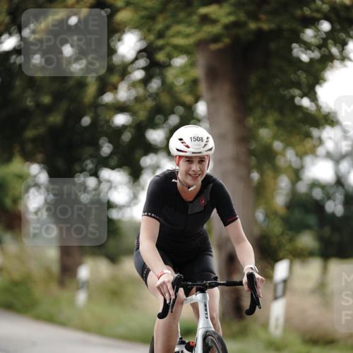 30.08.2026 - Elbe Triathlon Hamburg Michael Burmester http://msf.ph/oto/10076078 30.08.2026 11:14:14 Radfahren 1181, 1508, 1525 meine-sportfotos.de