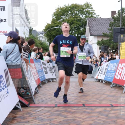 30.08.2026 - Blankeneser Heldenlauf Lena Gebhardt http://msf.ph/oto/10076081 30.08.2026 10:29:05 Ziel 5120, 5276, 5285, 5600, 5601, 5696, 5847 meine-sportfotos.de