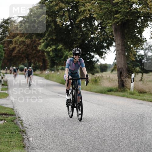 30.08.2026 - Elbe Triathlon Hamburg Michael Burmester http://msf.ph/oto/10076091 30.08.2026 11:14:30 Radfahren 1418, 1505, 1560 meine-sportfotos.de