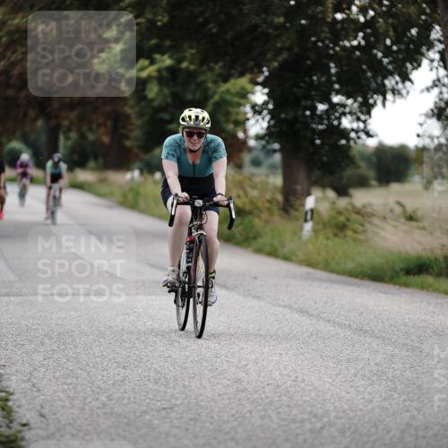 30.08.2026 - Elbe Triathlon Hamburg Michael Burmester http://msf.ph/oto/10076141 30.08.2026 11:15:25 Radfahren 1416, 1550, 1554, 1576 meine-sportfotos.de