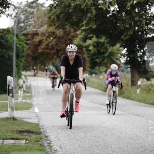 30.08.2026 - Elbe Triathlon Hamburg Michael Burmester http://msf.ph/oto/10076148 30.08.2026 11:15:31 Radfahren 1416, 1550, 1561, 1576 meine-sportfotos.de