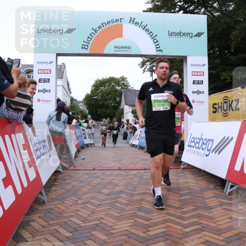 30.08.2026 - Blankeneser Heldenlauf Lena Gebhardt http://msf.ph/oto/10076186 30.08.2026 10:29:26 Ziel 5014, 5118, 5222, 5483, 5525, 5526, 5543, 5895 meine-sportfotos.de