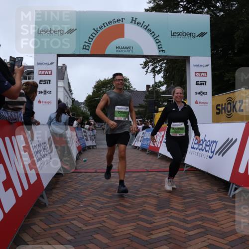 30.08.2026 - Blankeneser Heldenlauf Lena Gebhardt http://msf.ph/oto/10076209 30.08.2026 10:29:30 Ziel 5118, 5222, 5525, 5526, 5528, 5543, 5656 meine-sportfotos.de