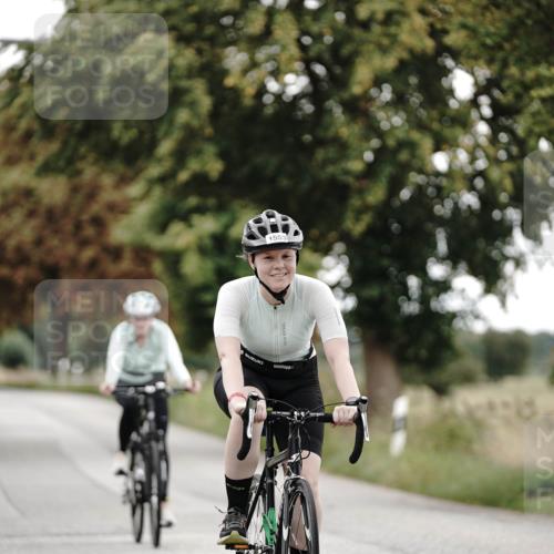 30.08.2026 - Elbe Triathlon Hamburg Michael Burmester http://msf.ph/oto/10076281 30.08.2026 11:17:55 Radfahren 1383, 1485, 1502, 1553, 1664 meine-sportfotos.de