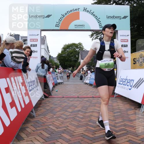 30.08.2026 - Blankeneser Heldenlauf Lena Gebhardt http://msf.ph/oto/10076285 30.08.2026 10:29:42 Ziel 5051, 5499, 5528, 5656, 5765 meine-sportfotos.de