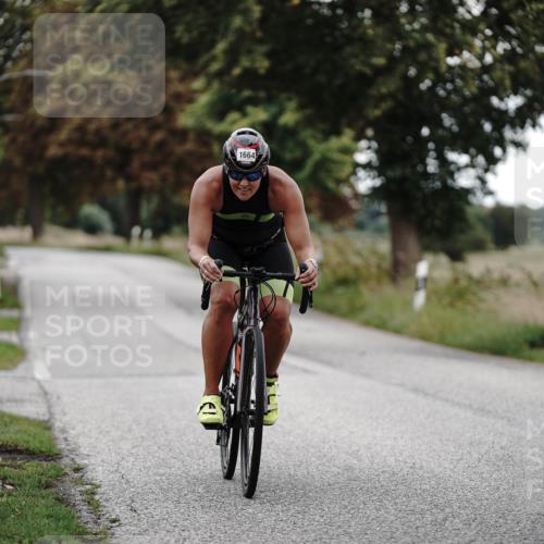 30.08.2026 - Elbe Triathlon Hamburg Michael Burmester http://msf.ph/oto/10076292 30.08.2026 11:18:02 Radfahren 1383, 1664 meine-sportfotos.de