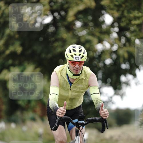 30.08.2026 - Elbe Triathlon Hamburg Michael Burmester http://msf.ph/oto/10076297 30.08.2026 11:18:19 Radfahren 1291, 1331, 1367 meine-sportfotos.de