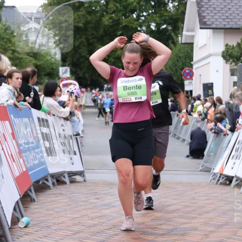 30.08.2026 - Blankeneser Heldenlauf Lena Gebhardt http://msf.ph/oto/10076303 30.08.2026 10:29:48 Ziel 5051, 5395, 5397 meine-sportfotos.de