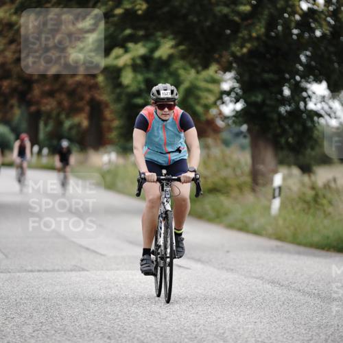 30.08.2026 - Elbe Triathlon Hamburg Michael Burmester http://msf.ph/oto/10076317 30.08.2026 11:18:31 Radfahren 1426, 1495, 1499, 1504, 1527, 1541, 1703 meine-sportfotos.de