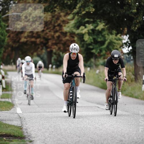 30.08.2026 - Elbe Triathlon Hamburg Michael Burmester http://msf.ph/oto/10076321 30.08.2026 11:18:35 Radfahren 1412, 1426, 1495, 1534, 1541, 1703 meine-sportfotos.de