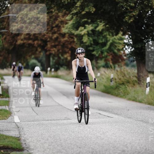 30.08.2026 - Elbe Triathlon Hamburg Michael Burmester http://msf.ph/oto/10076394 30.08.2026 11:19:49 Radfahren 1469, 1514, 1569, 1649 meine-sportfotos.de