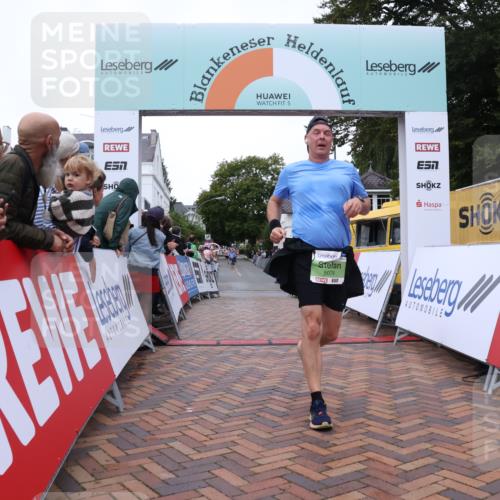 30.08.2026 - Blankeneser Heldenlauf Lena Gebhardt http://msf.ph/oto/10076397 30.08.2026 10:30:06 Ziel 5079, 5260 meine-sportfotos.de