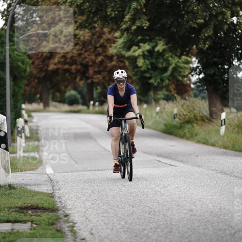 30.08.2026 - Elbe Triathlon Hamburg Michael Burmester http://msf.ph/oto/10076412 30.08.2026 11:20:01 Radfahren 1535, 1540, 1543 meine-sportfotos.de
