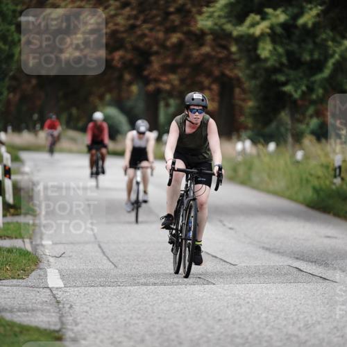 30.08.2026 - Elbe Triathlon Hamburg Michael Burmester http://msf.ph/oto/10076420 30.08.2026 11:20:22 Radfahren 1378, 1484, 1506 meine-sportfotos.de