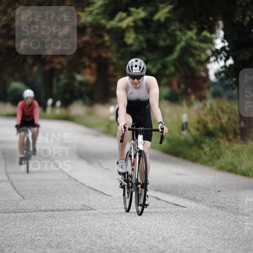 30.08.2026 - Elbe Triathlon Hamburg Michael Burmester http://msf.ph/oto/10076424 30.08.2026 11:20:25 Radfahren 1378, 1484, 1506 meine-sportfotos.de