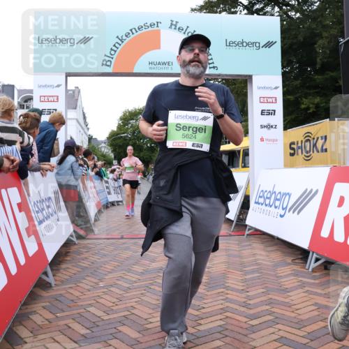 30.08.2026 - Blankeneser Heldenlauf Lena Gebhardt http://msf.ph/oto/10076450 30.08.2026 10:30:25 Ziel 5191, 5301, 5393, 5597, 5624, 5649 meine-sportfotos.de