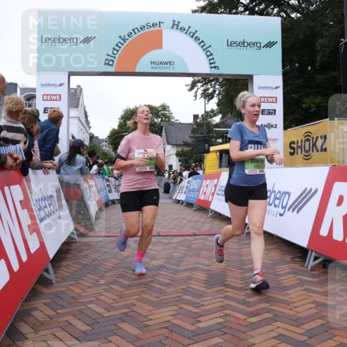 30.08.2026 - Blankeneser Heldenlauf Lena Gebhardt http://msf.ph/oto/10076455 30.08.2026 10:30:27 Ziel 5191, 5301, 5393, 5597, 5624, 5649 meine-sportfotos.de