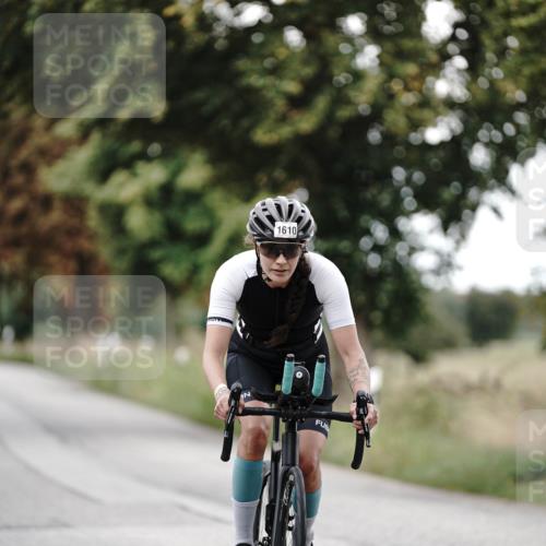 30.08.2026 - Elbe Triathlon Hamburg Michael Burmester http://msf.ph/oto/10076471 30.08.2026 11:21:06 Radfahren 1362, 1610 meine-sportfotos.de