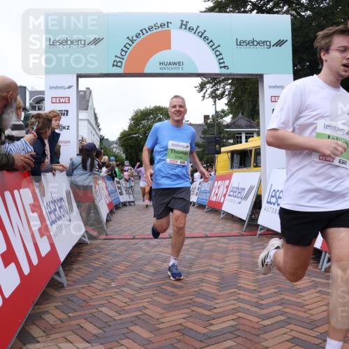 30.08.2026 - Blankeneser Heldenlauf Lena Gebhardt http://msf.ph/oto/10076492 30.08.2026 10:30:38 Ziel 5019, 5153, 5206, 5292, 5470, 5784 meine-sportfotos.de