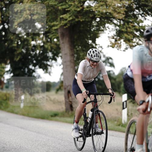 30.08.2026 - Elbe Triathlon Hamburg Michael Burmester http://msf.ph/oto/10076587 30.08.2026 11:22:39 Radfahren 1095, 1401, 1483 meine-sportfotos.de