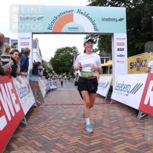 30.08.2026 - Blankeneser Heldenlauf Lena Gebhardt http://msf.ph/oto/10076588 30.08.2026 10:30:56 Ziel 5071, 5176 meine-sportfotos.de