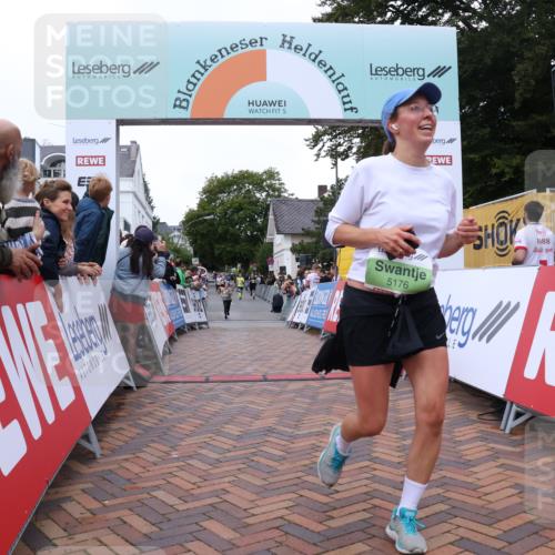 30.08.2026 - Blankeneser Heldenlauf Lena Gebhardt http://msf.ph/oto/10076593 30.08.2026 10:30:57 Ziel 5071, 5176 meine-sportfotos.de