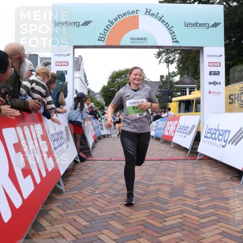 30.08.2026 - Blankeneser Heldenlauf Lena Gebhardt http://msf.ph/oto/10076612 30.08.2026 10:31:06 Ziel 5035, 5460 meine-sportfotos.de