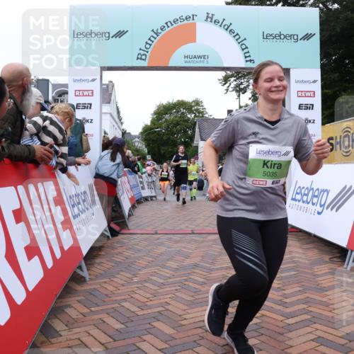 30.08.2026 - Blankeneser Heldenlauf Lena Gebhardt http://msf.ph/oto/10076617 30.08.2026 10:31:06 Ziel 5035, 5460 meine-sportfotos.de