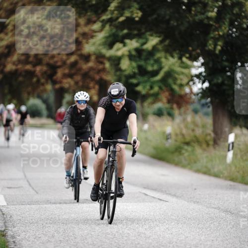 30.08.2026 - Elbe Triathlon Hamburg Michael Burmester http://msf.ph/oto/10076702 30.08.2026 11:25:04 Radfahren 1425, 1507, 1600, 1609, 1665, 1690, 1712 meine-sportfotos.de
