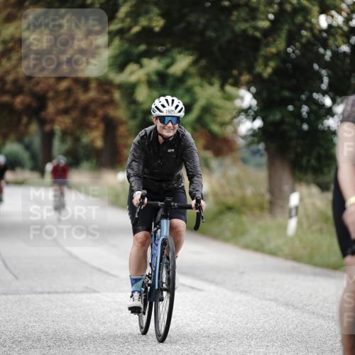 30.08.2026 - Elbe Triathlon Hamburg Michael Burmester http://msf.ph/oto/10076705 30.08.2026 11:25:05 Radfahren 1425, 1507, 1600, 1609, 1665, 1690, 1712 meine-sportfotos.de