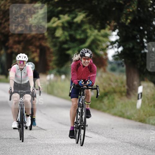 30.08.2026 - Elbe Triathlon Hamburg Michael Burmester http://msf.ph/oto/10076709 30.08.2026 11:25:09 Radfahren 1425, 1600, 1635, 1673, 1712 meine-sportfotos.de