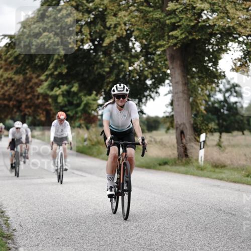 30.08.2026 - Elbe Triathlon Hamburg Michael Burmester http://msf.ph/oto/10076739 30.08.2026 11:25:51 Radfahren 1396, 1601, 1602, 1675 meine-sportfotos.de